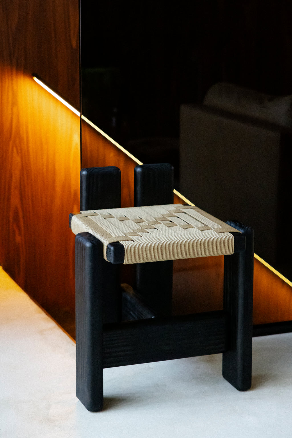 Bold Stool